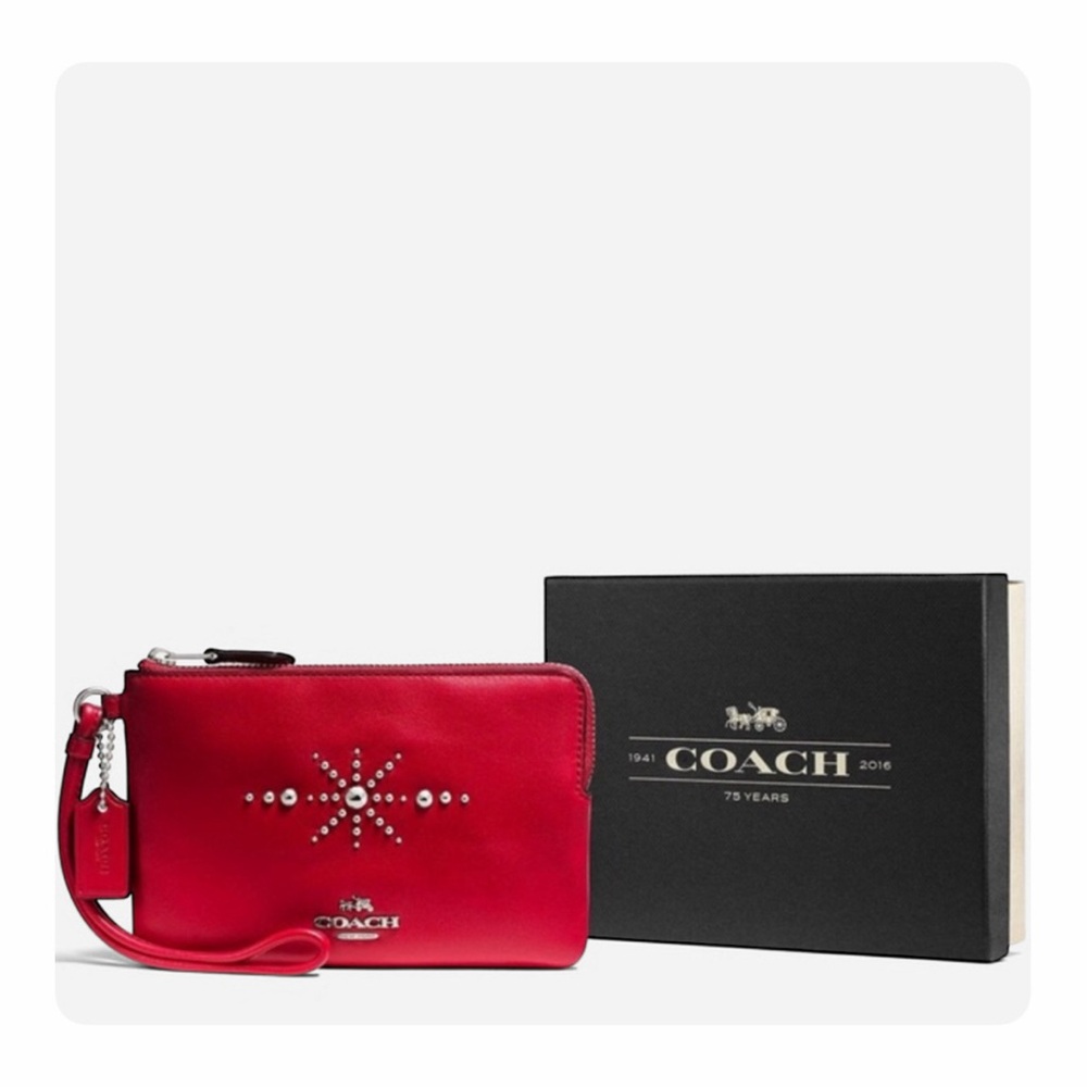 ★ Coach RARE Western Rivets Wristlet - Red/Silver ★ - Picture 16 of 16